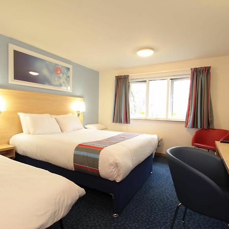 Travelodge Bristol Central Anchor Road Ngoại thất bức ảnh