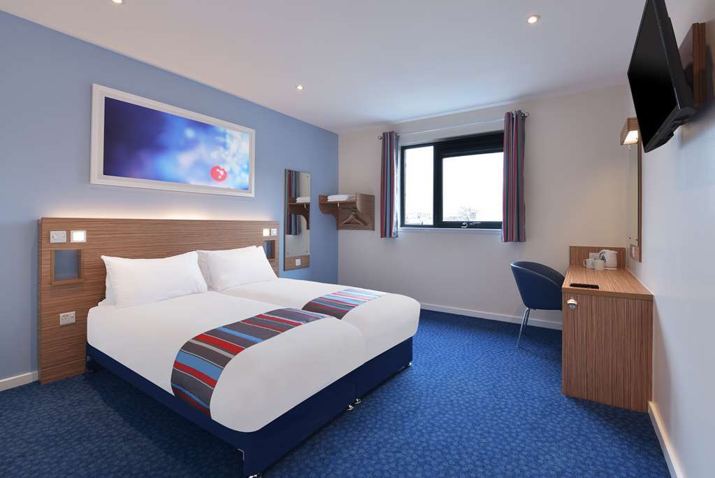 Travelodge Bristol Central Anchor Road Phòng bức ảnh